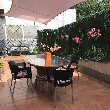 Apartamento Con Amplia Terraza Cerca Del Hospital Clinico Santiago de Compostela Zewnętrze zdjęcie