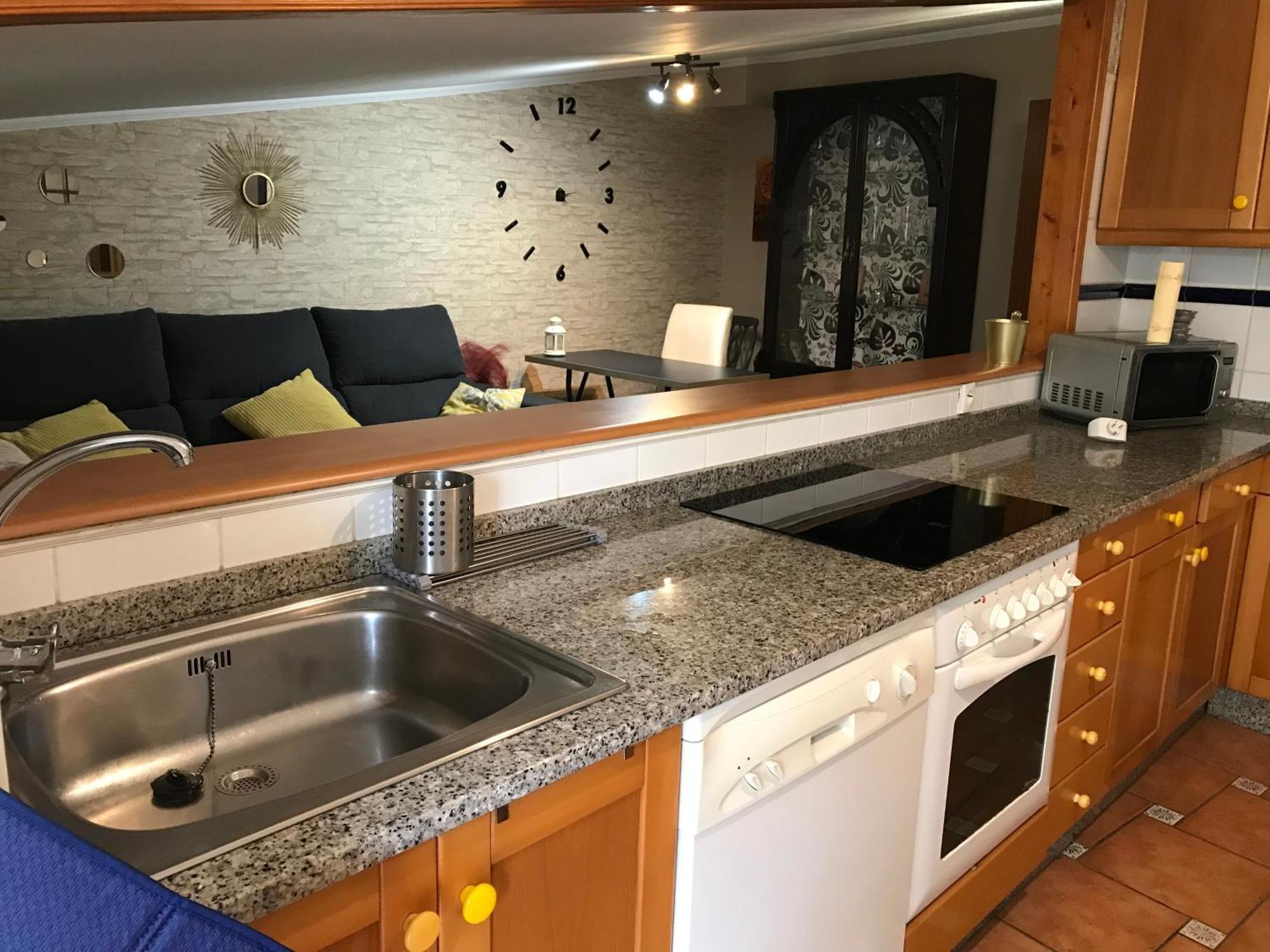 Apartamento Con Amplia Terraza Cerca Del Hospital Clinico Santiago de Compostela Zewnętrze zdjęcie