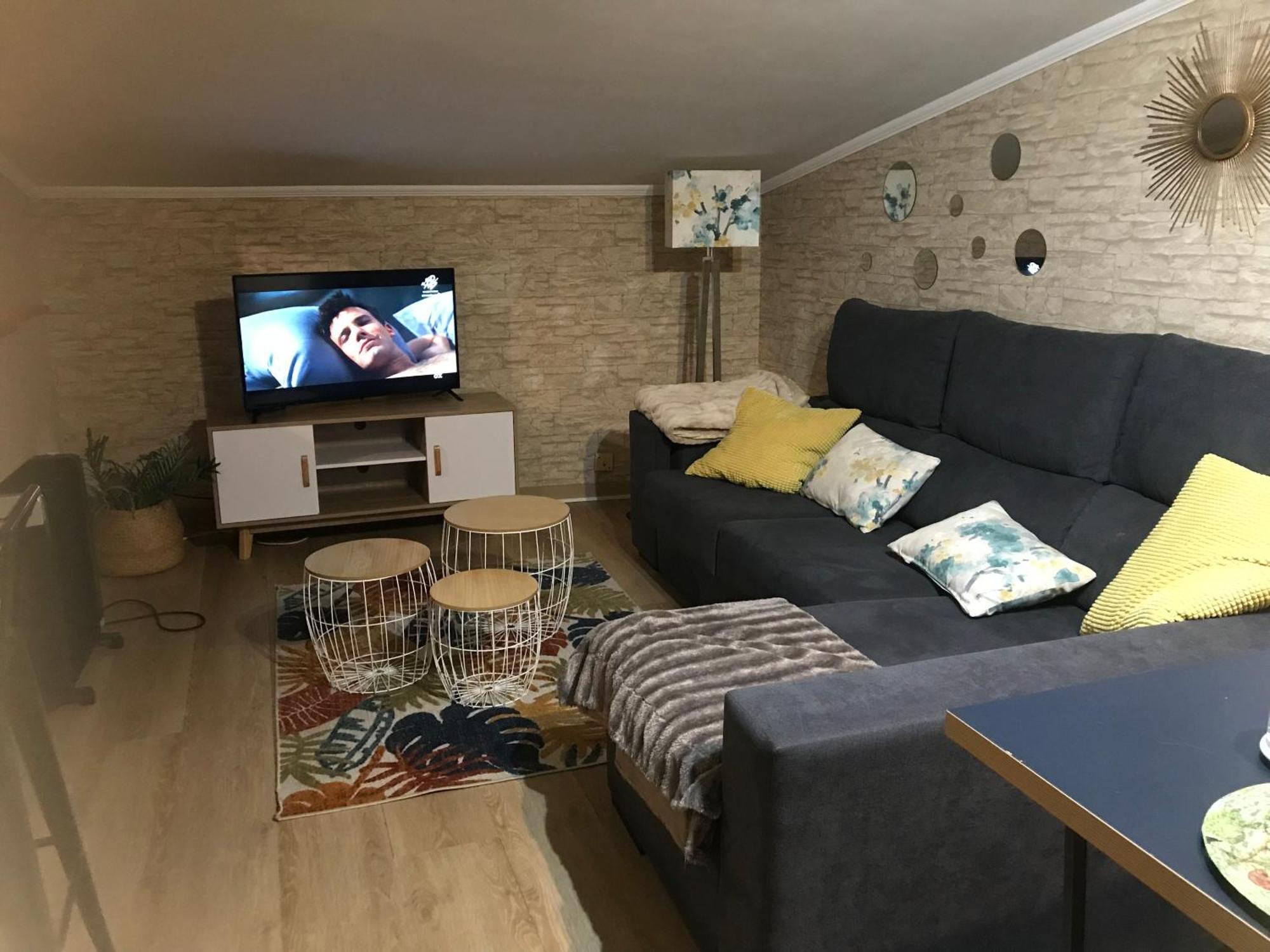 Apartamento Con Amplia Terraza Cerca Del Hospital Clinico Santiago de Compostela Zewnętrze zdjęcie